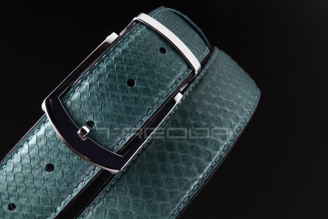 Ремень из кожи питона